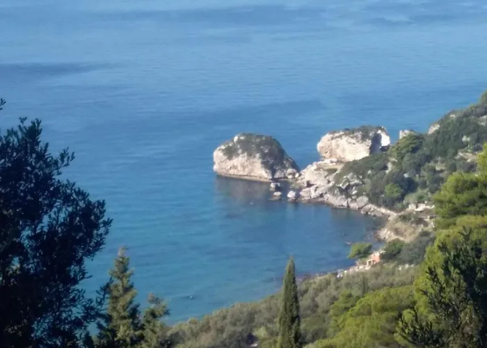 Apartment Front Maria